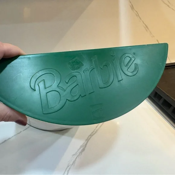 NIB 1993 Happy Holidays Barbie *Vintage* - Picture 6 of 6